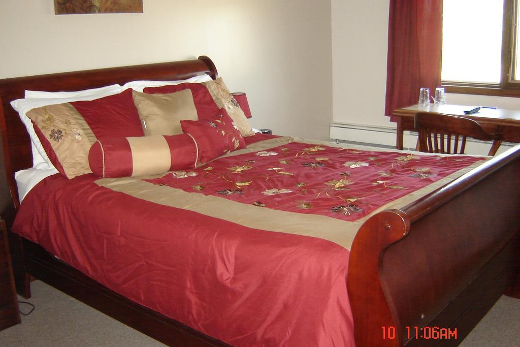 Midway Motel Radisson Oda fotoğraf